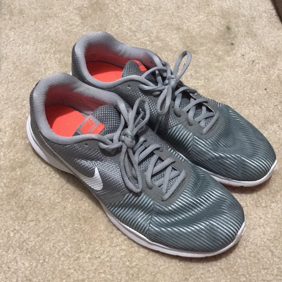 Women’s Nike Flex Bijoux - Picture 2 of 4